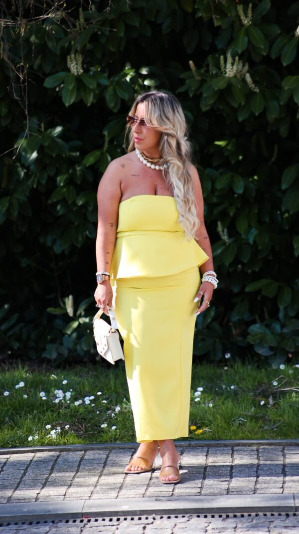 Conjunto Top e Saia