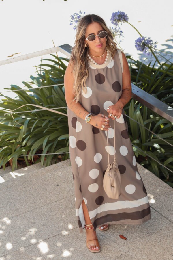 Vestido Bege Bolas