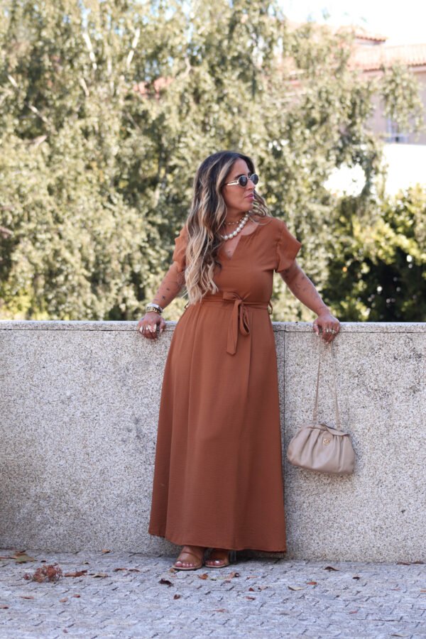 Vestido Camel